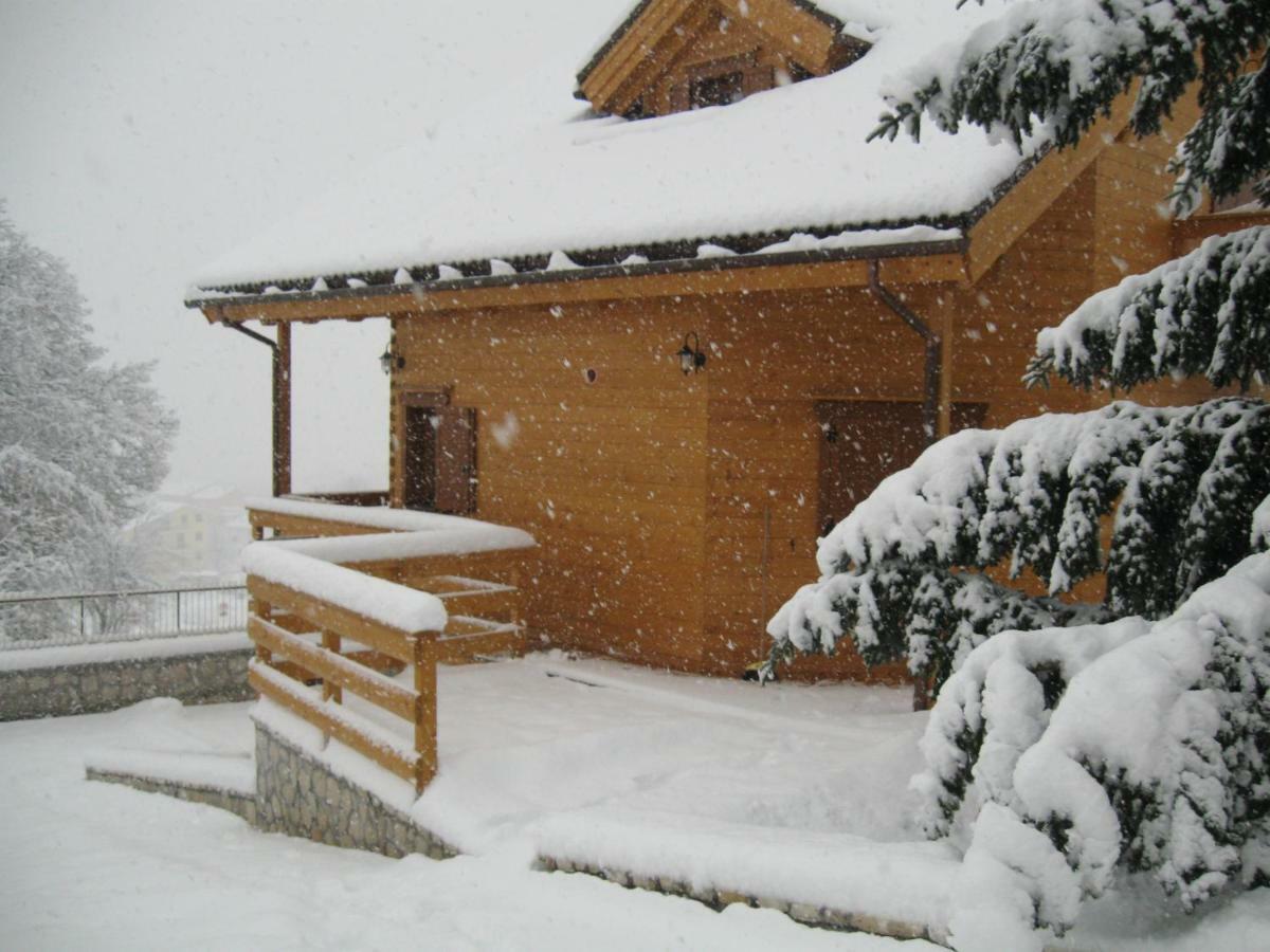 B&B Lo Chalet Di Ocre San Felice d'Ocre Dış mekan fotoğraf